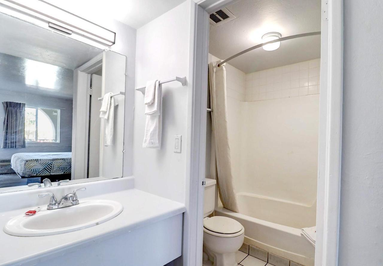 Motel 6 Tucson, Az - East Williams Center Εξωτερικό φωτογραφία
