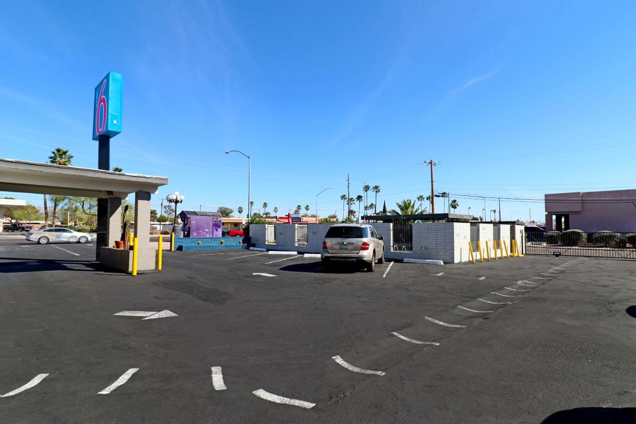 Motel 6 Tucson, Az - East Williams Center Εξωτερικό φωτογραφία