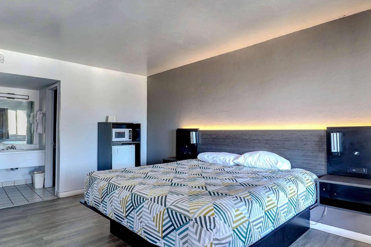 Motel 6 Tucson, Az - East Williams Center Εξωτερικό φωτογραφία